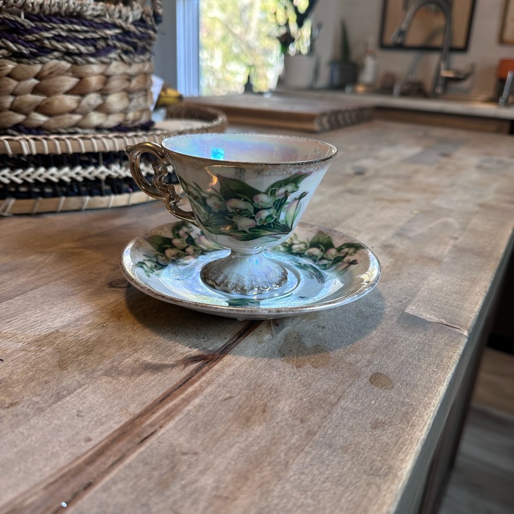 Enesco vintage May Lily of the valley tea cup